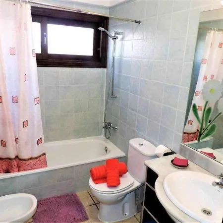 Baroli Huge Private Heated Pool * Playa Blanca